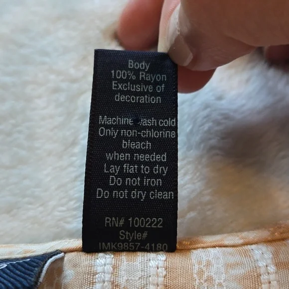 Datrip cream shirt - Picture 7 of 7